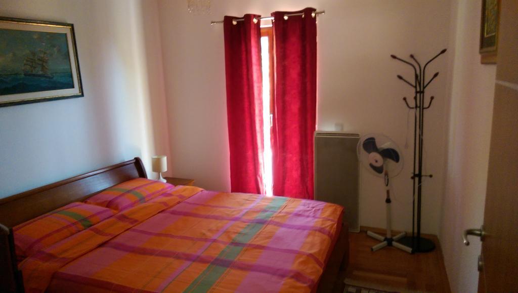 Holiday House Villa Neda Utjeha Room photo